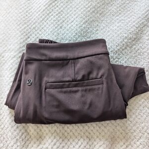Lululemon sz medium 7/8 length - Brown